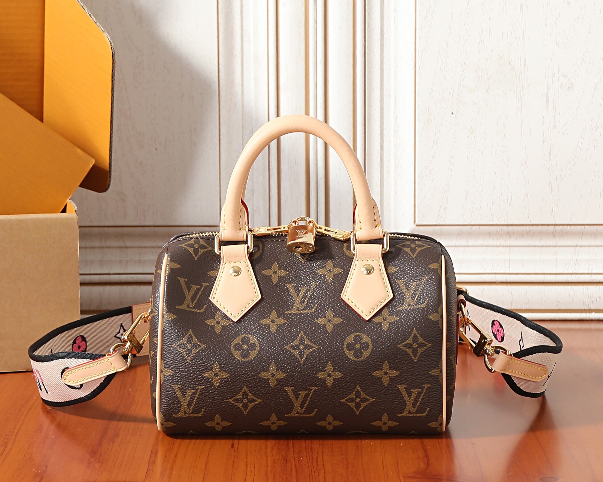 Louis Vuitton Speedy Bandouliere 20 Handbag