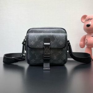 Louis Vuitton Getaway Messenger Bag in Monogram Eclipse Canvas