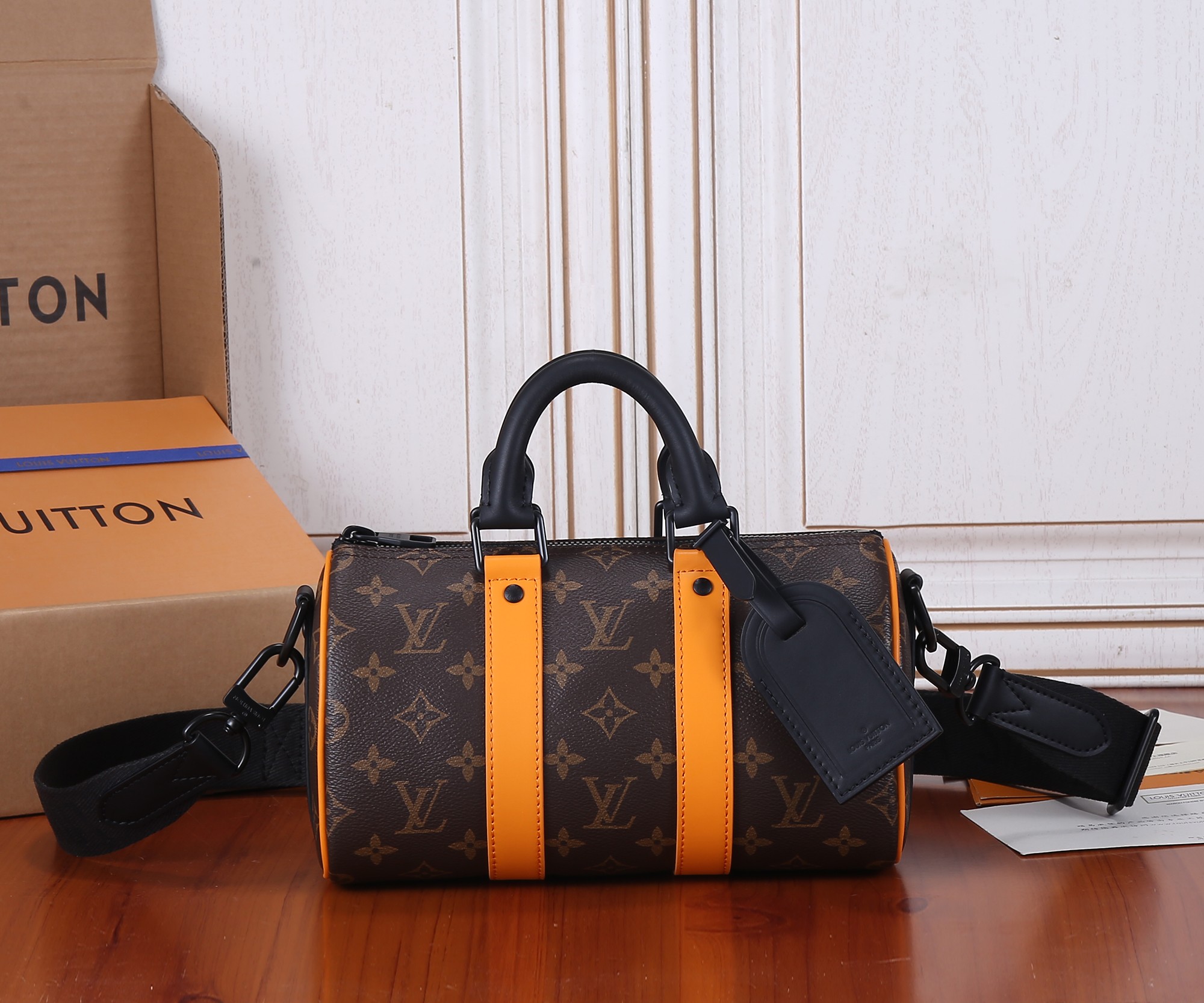 Louis Vuitton Keepall Bandouliere 25 Monogram Macassar