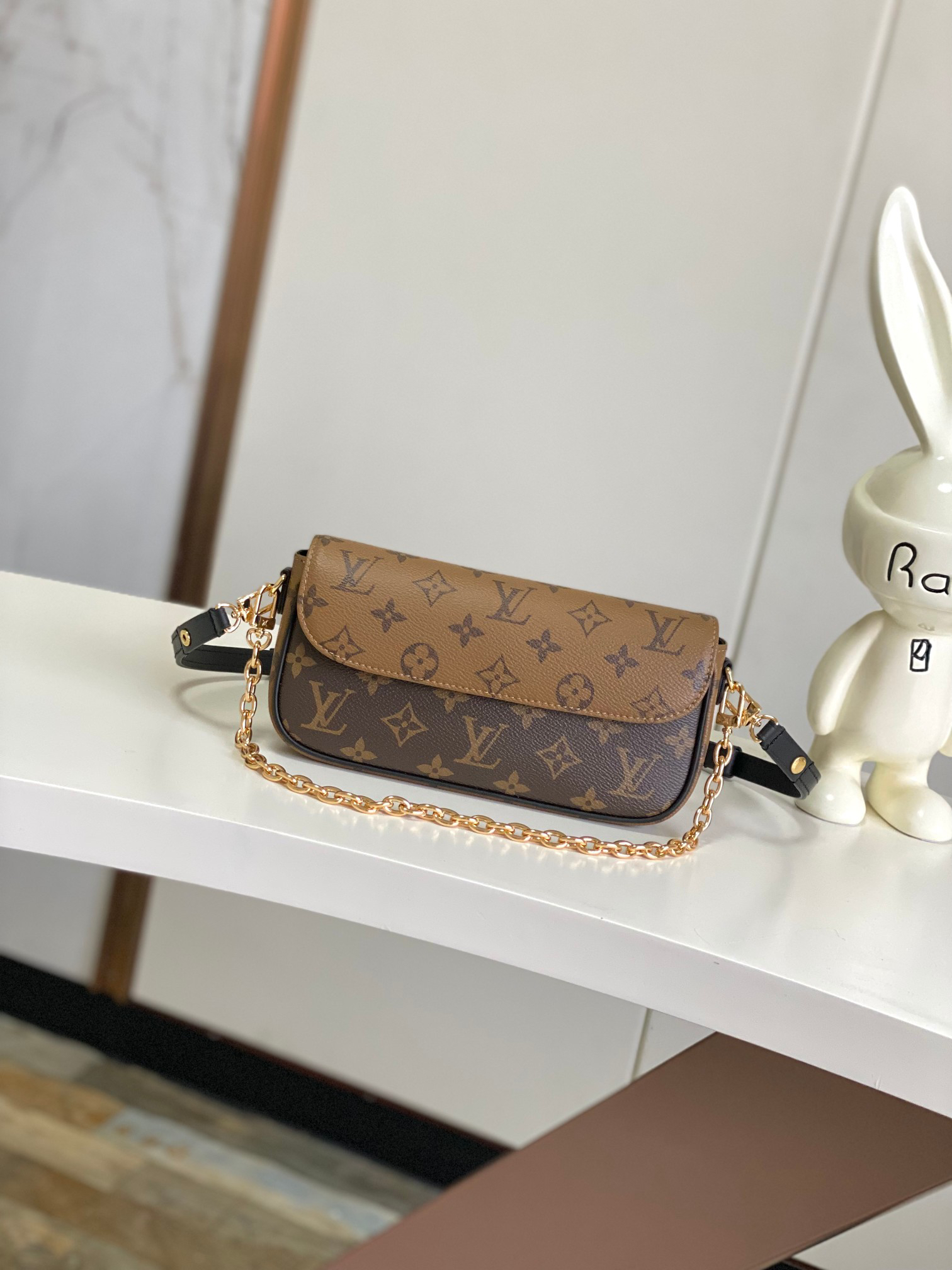 Louis Vuitton Wallet On Chain Ivy Shoulder Bag