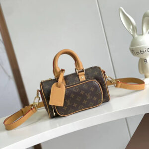 Louis Vuitton Keepall Bandoulière 25 Crossbody Bag