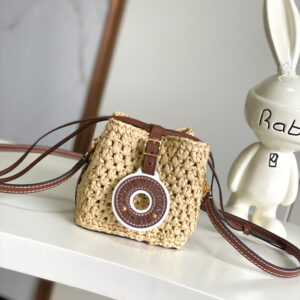 Noe Purse Bucket Shoulder Bag in Raffia with Leather Trim