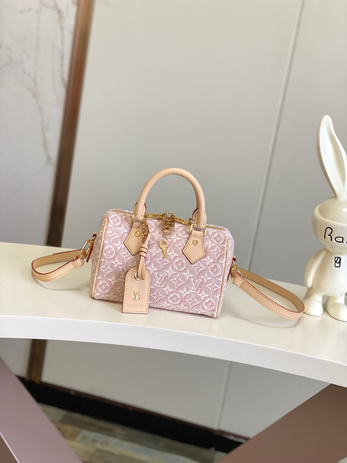 Louis Vuitton Speedy Bandoulière 20 Monogram Emblème Pink Jacquard Crossbody Bag