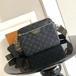 Louis Vuitton M28628 Leather Crossbody Bag