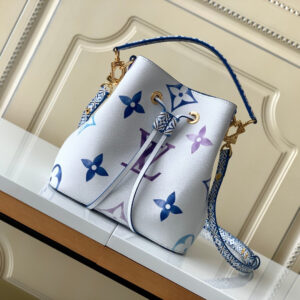 Louis Vuitton NeoNoe Bucket Shoulder Bag in Blue