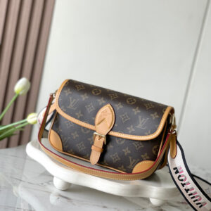Diane Leather Crossbody Bag