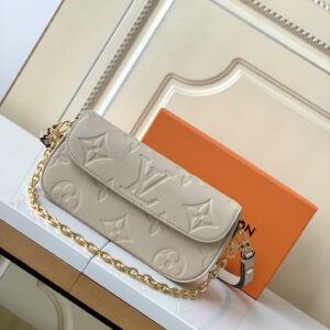 Louis Vuitton Wallet On Chain Monogram Crossbody Bag