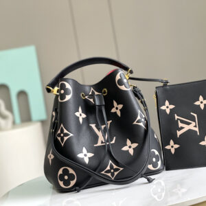 Louis Vuitton NéoNoé Medium Bucket Bag