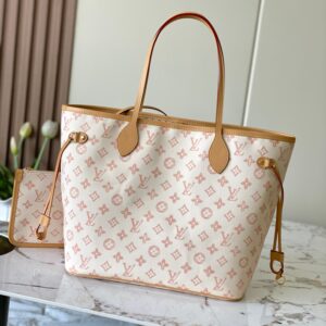 Neverfull Medium Monogram Canvas Tote Bag