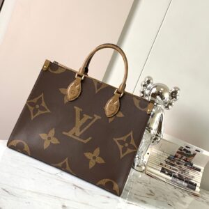 Louis Vuitton Onthego Leather Tote Bag M45039