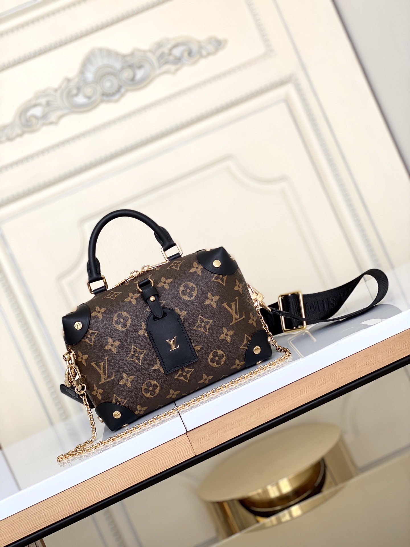 Petite Malle Monogram Handbag M45571/M45531