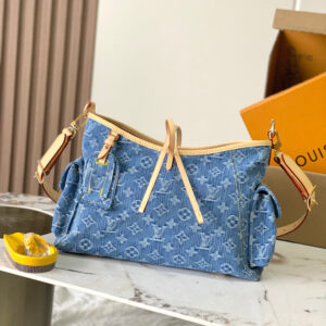 Carryall Cargo Small Crossbody Bag