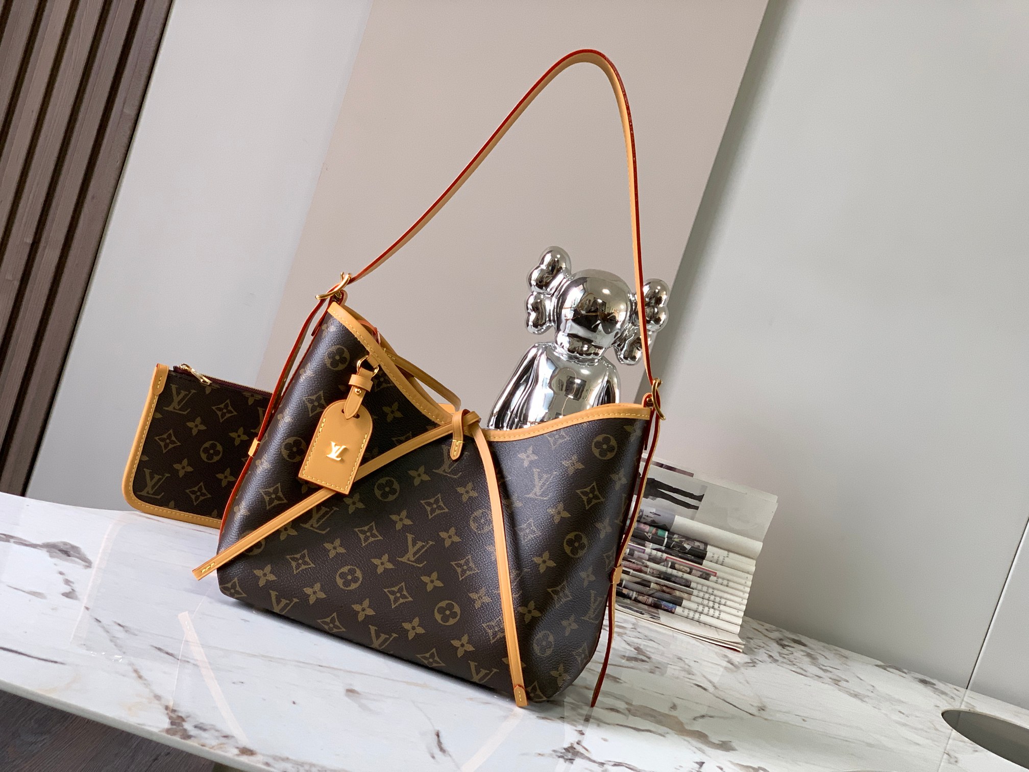 Carryall Small Handbag