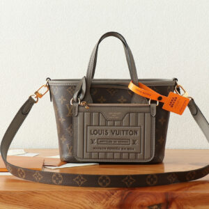 Louis Vuitton Neverfull Bandoulière Inside Out BB Handbag