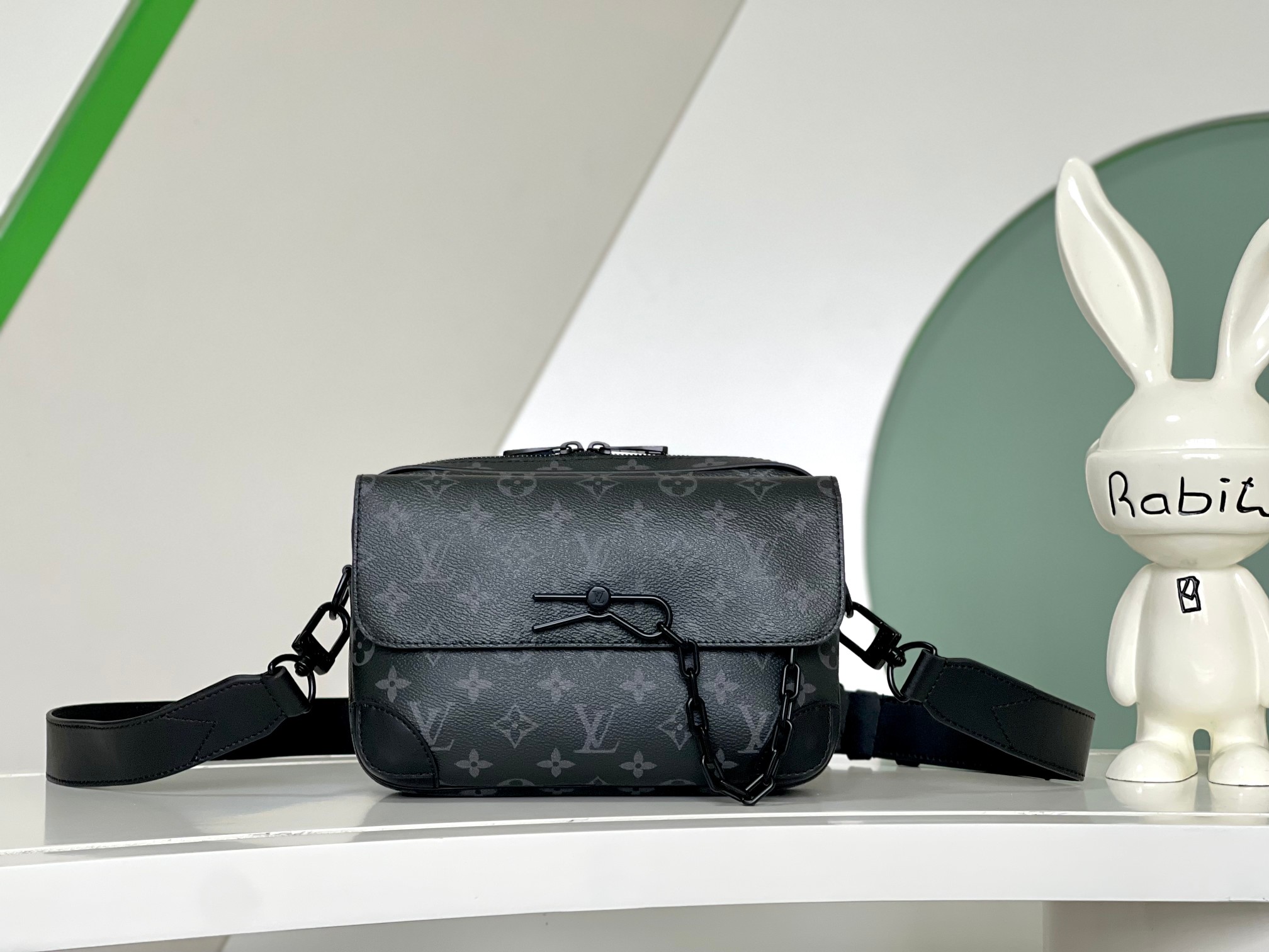 Louis Vuitton Steamer Messenger Bag M46795