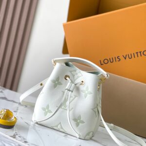 Louis Vuitton Néonoé BB Handbag
