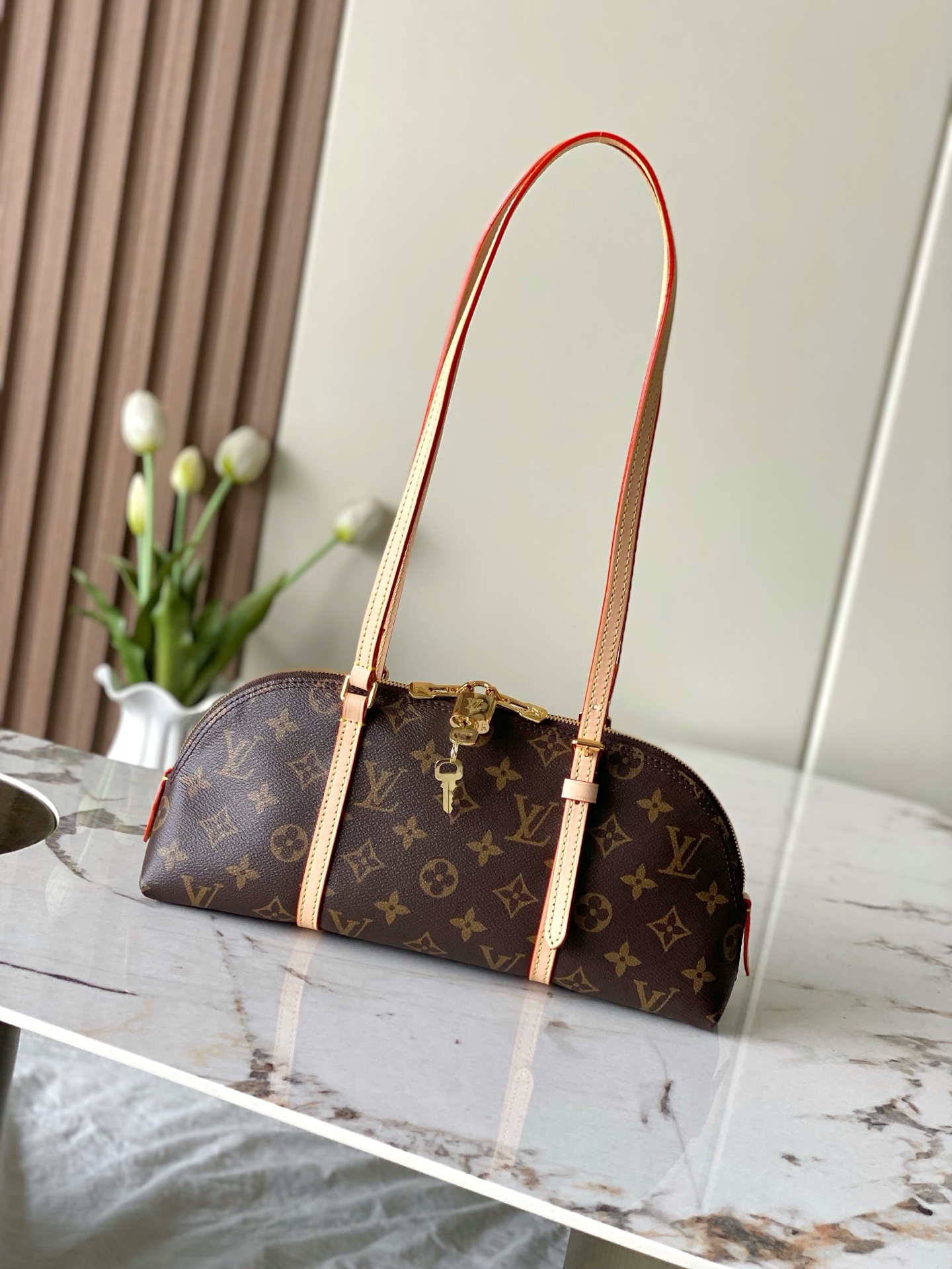 Louis Vuitton Squire East West Monogram Handbag