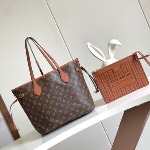 Medium Neverfull Tote in Damier Azur Canvas