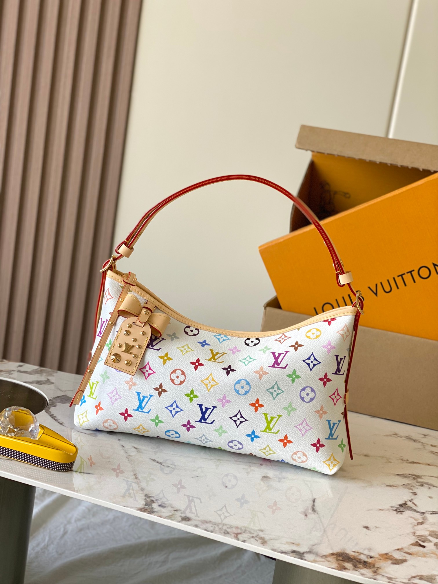 Carryall East West Handbag