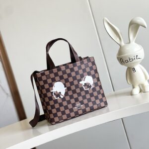 Louis Vuitton Medium Leather Handbag