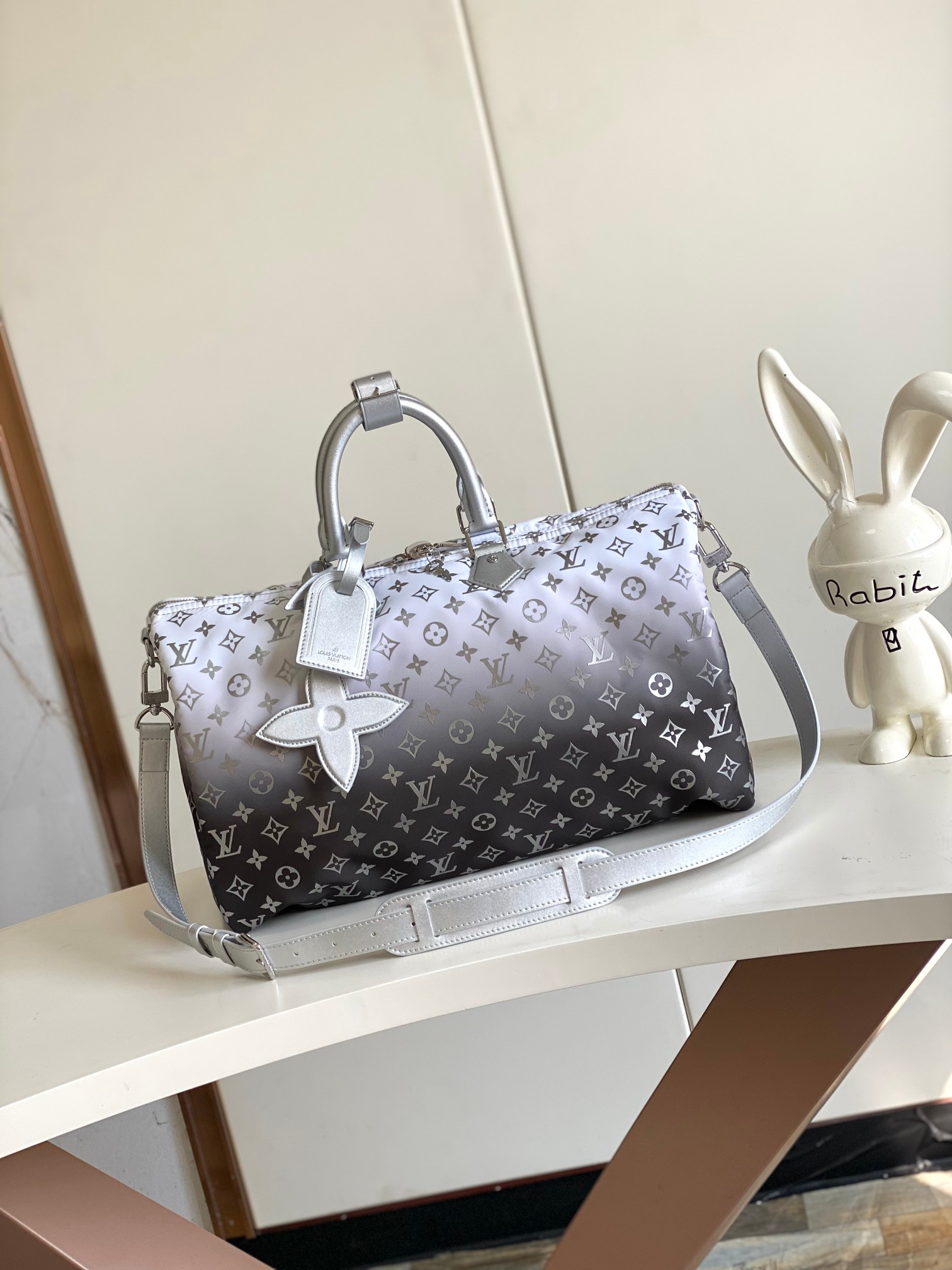 Keepall Bandoulière 45 Travel Bag in Silver Monogram