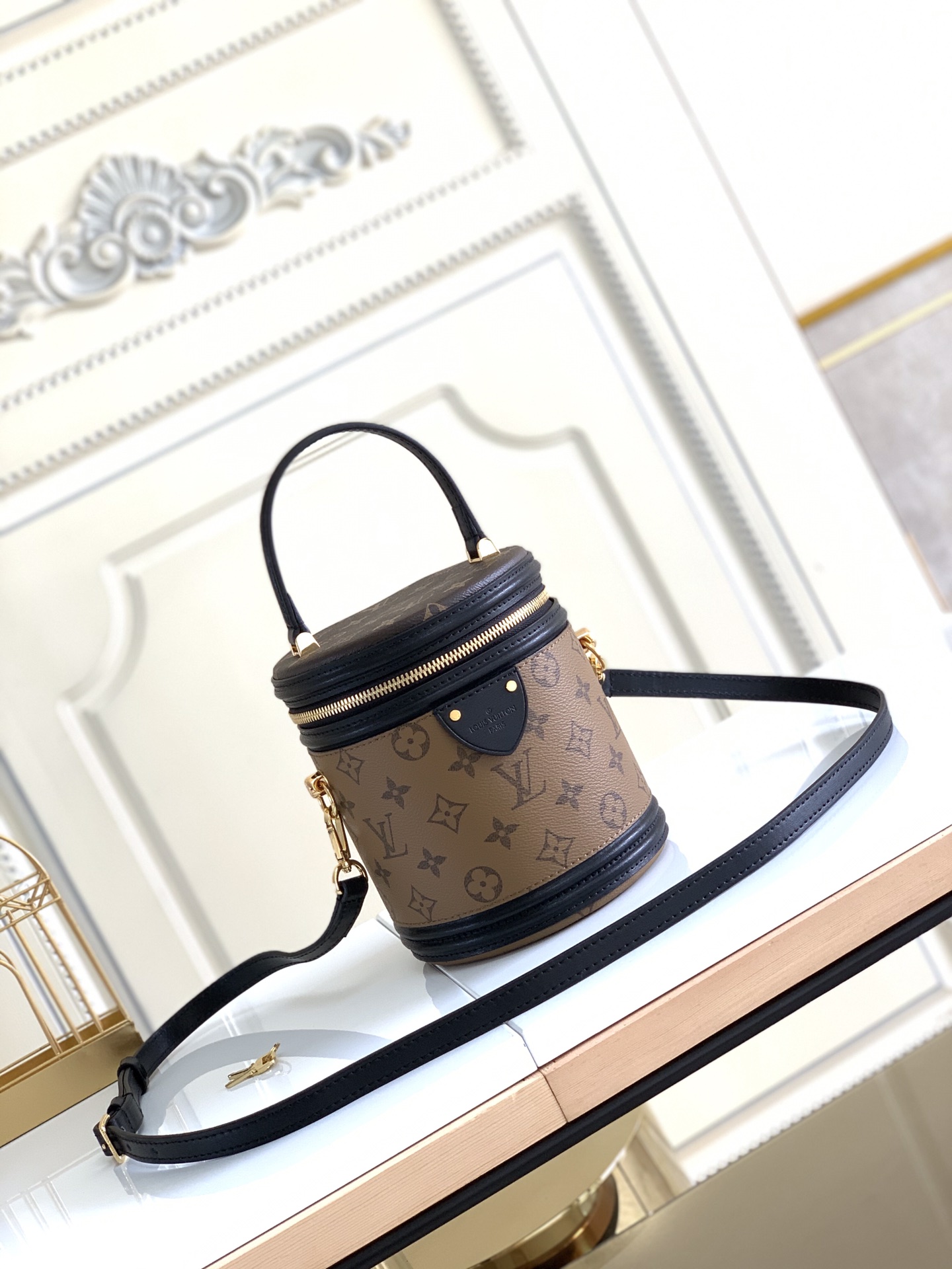 Louis Vuitton Vanity Handbag M43986