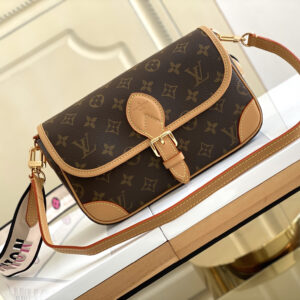 Diane Leather Shoulder Bag M45985