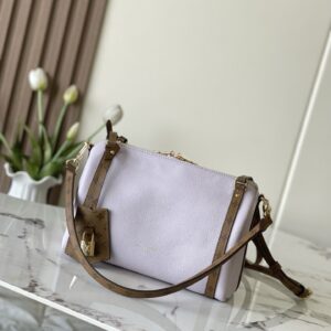 Louis Vuitton Express Small Handbag in Purple Leather