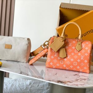 Louis Vuitton Speedy Bandoulière 25 Leather Handbag