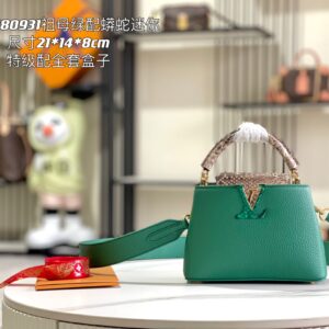 Louis Vuitton Capucines BB Handbag