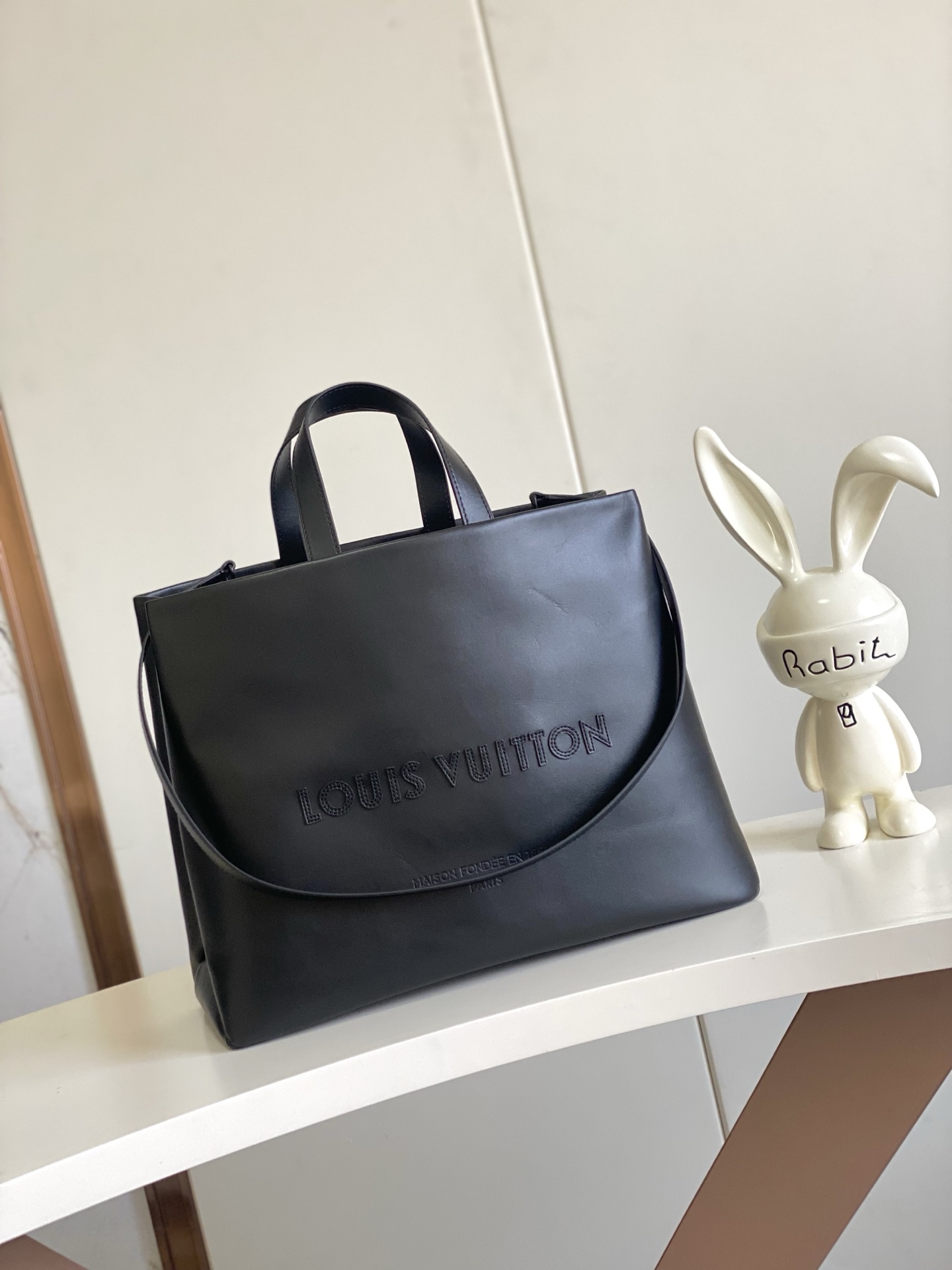 Medium Leather Handbag with Top Handles and Detachable Shoulder Strap