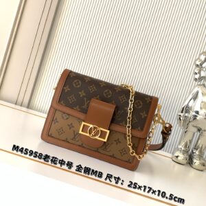 Louis Vuitton Dauphine Handbag M45958