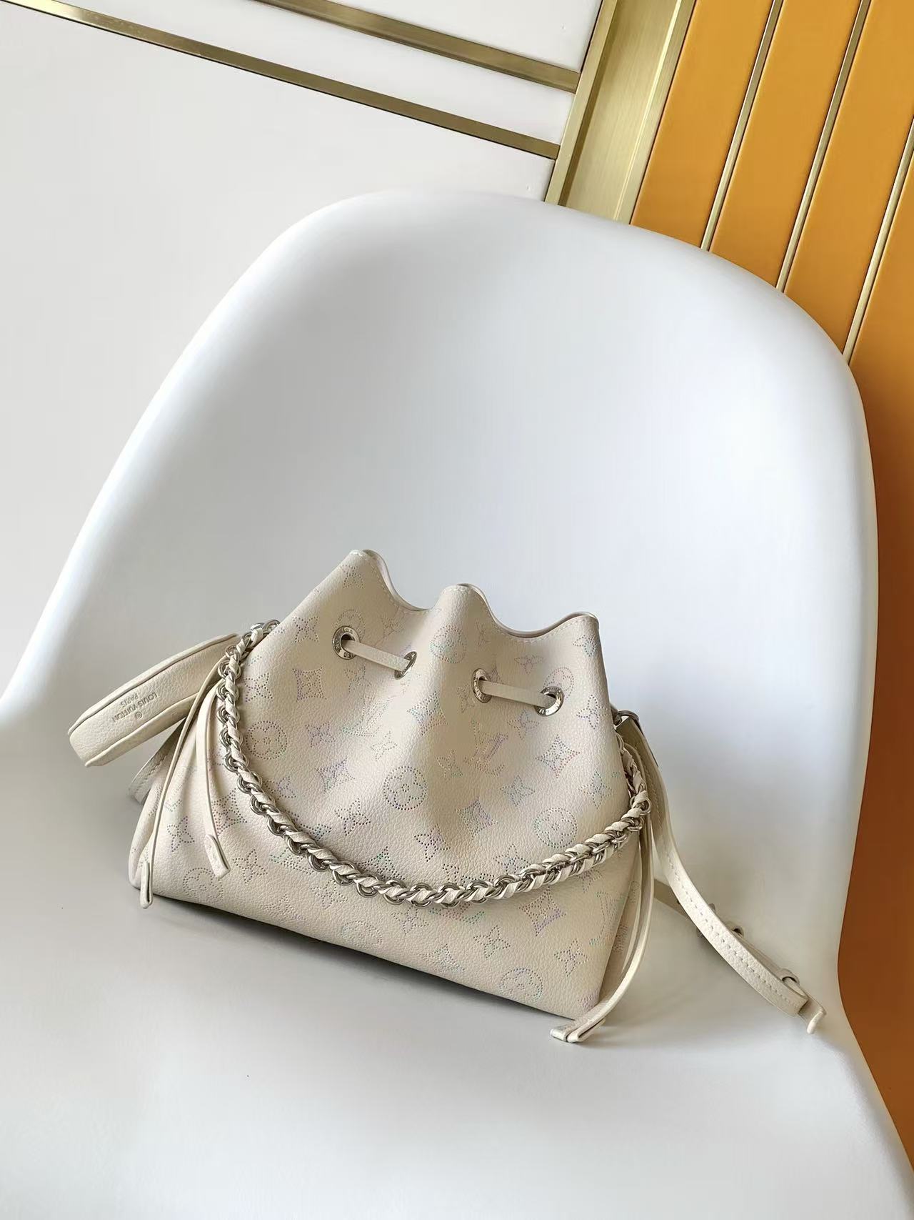 Bella Bucket Bag