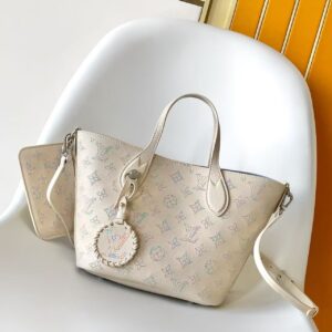 Louis Vuitton Blossom Mahina Link Small Handbag