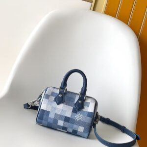 Louis Vuitton Speedy Bandoulière 18 Handbag