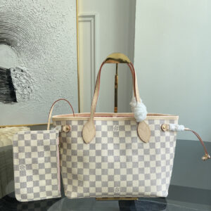 Louis Vuitton Neverfull PM Tote Bag in Damier Ebene Canvas