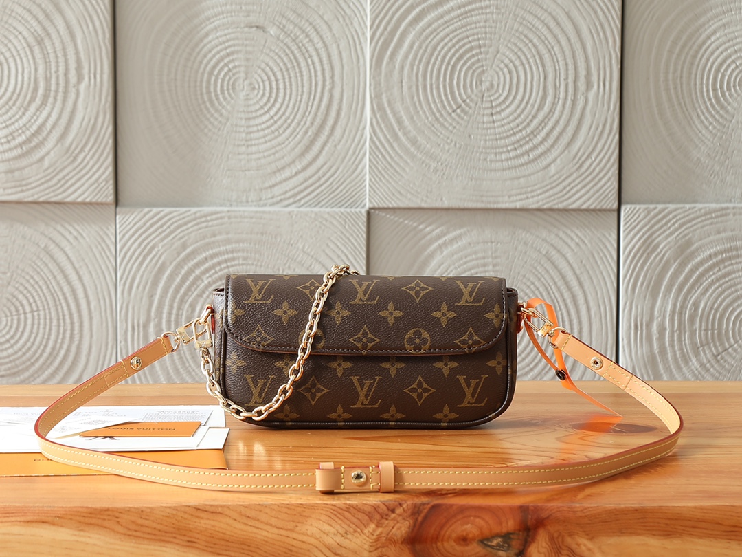 Louis Vuitton Wallet On Chain Ivy