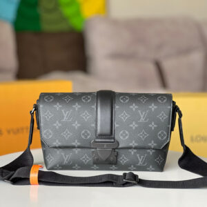 Louis Vuitton S-Cape Messenger Bag M46794