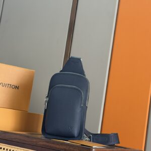 Louis Vuitton Avenue Sling Bag PM in Blue – M15256
