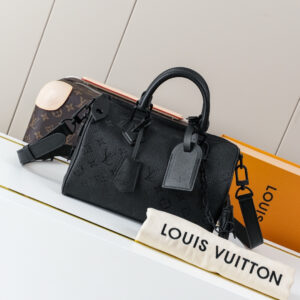 Louis Vuitton Speedy Bandoulière 25 Monogram Leather Handbag