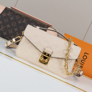 Pochette Métis East West Bag in Cream Monogram Empreinte Leather