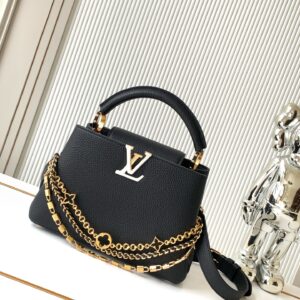Louis Vuitton Capucines BB Handbag in Taurillon Leather