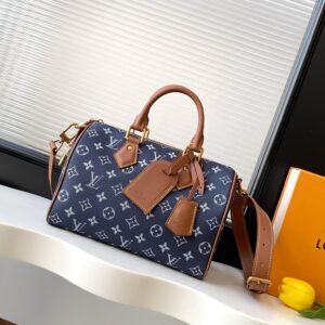 Speedy P9 Bandoulière 25 Monogram Leather Handbag