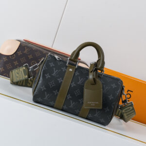 Louis Vuitton Keepall Bandoulière 25 Monogram Eclipse Travel Bag