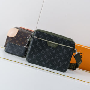 Louis Vuitton Trio Messenger Bag M28628 Monogram Eclipse