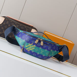 Louis Vuitton Rush Belt Bag M25783 Green