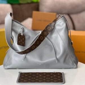 Medium Carryall Bag in Soft Lambskin Leather