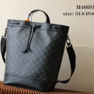 Louis Vuitton Maxi Noé Sling Bag in Monogram Eclipse Canvas (M46693)
