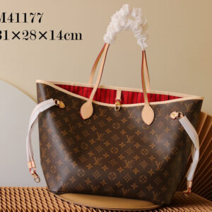 Neverfull MM Monogram Canvas Tote Bag