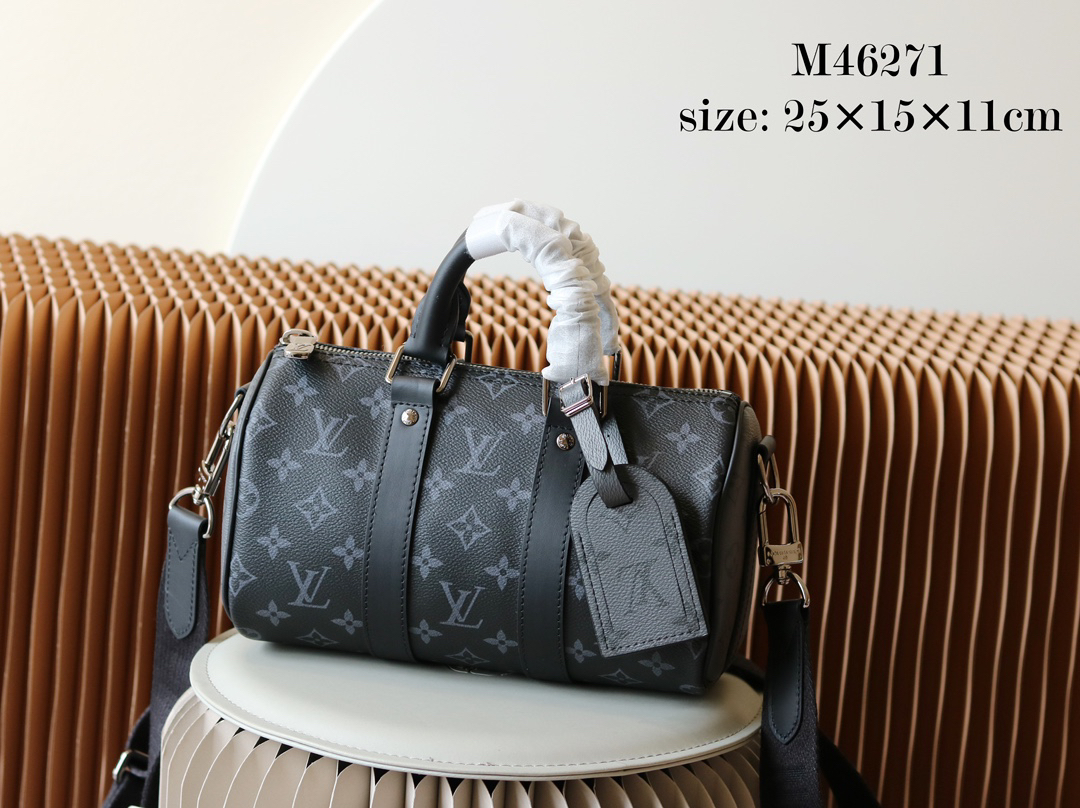 Louis Vuitton Keepall 25 Monogram Eclipse Reverse Bag